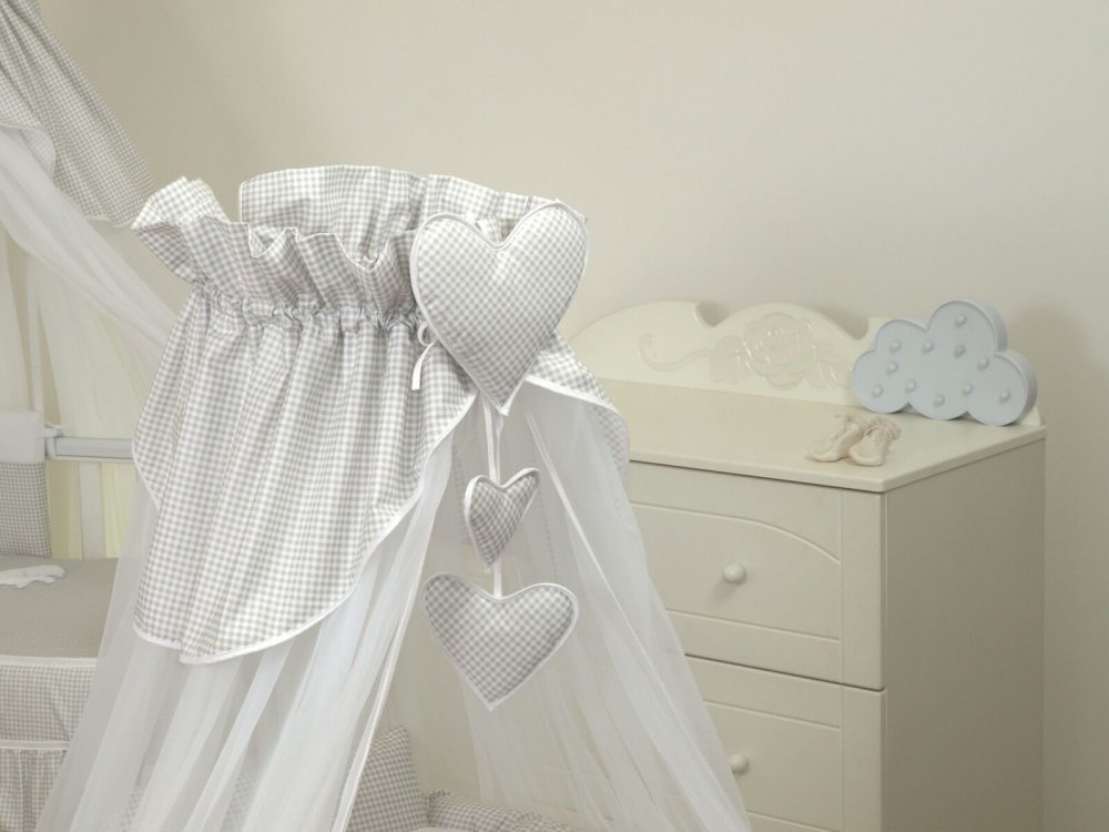 Baldachin din tul pentru patut bebe Bear Heart Gri 160 x 600 cm suport de prindere inclus