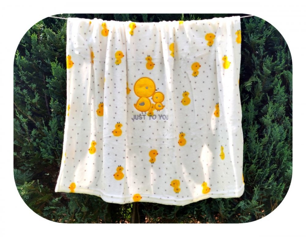 Paturica din microfibra 80×100 cm Yellow Chicken