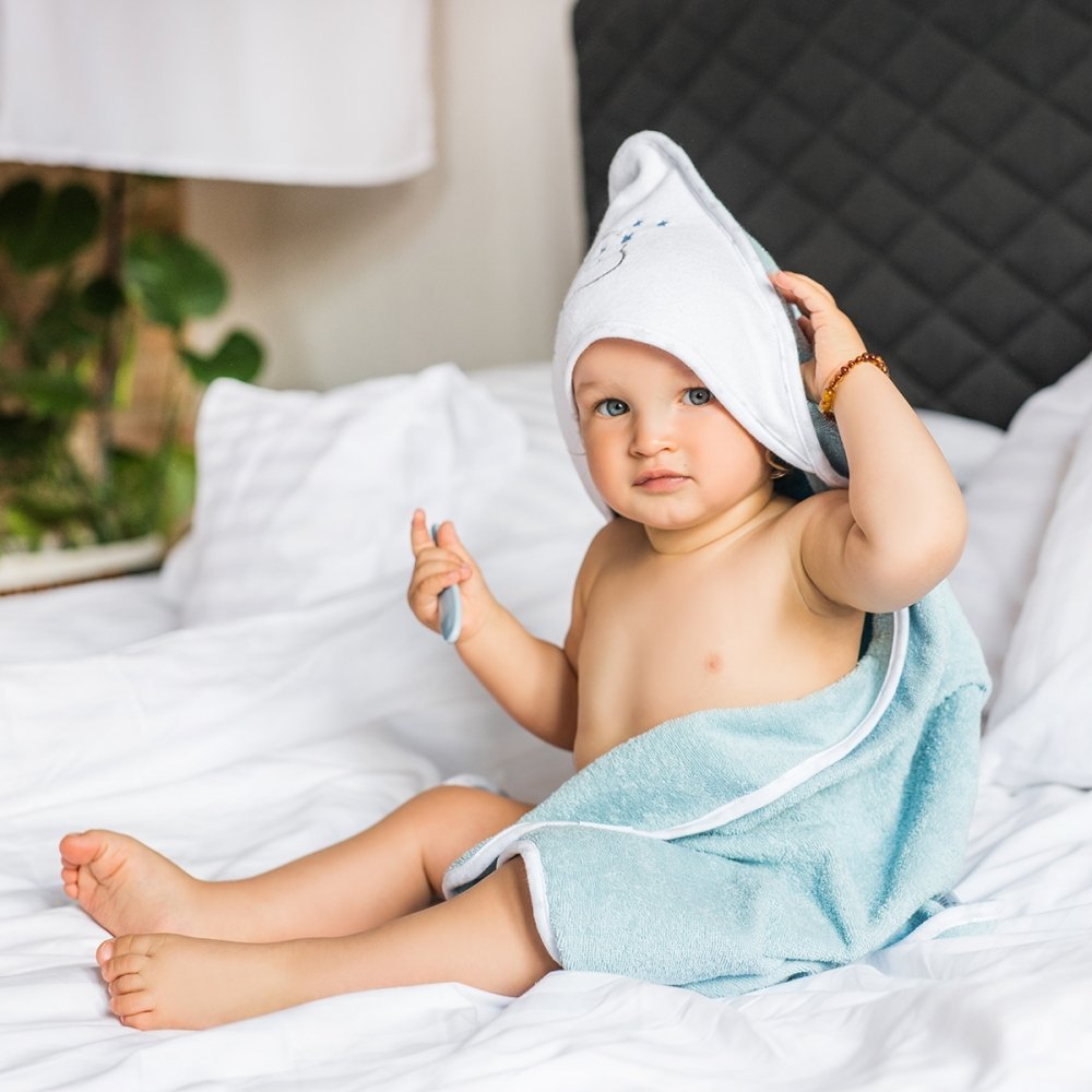 Prosop de baie pentru bebelusi cu capison 76×76 cm Baby Ono Terry 09