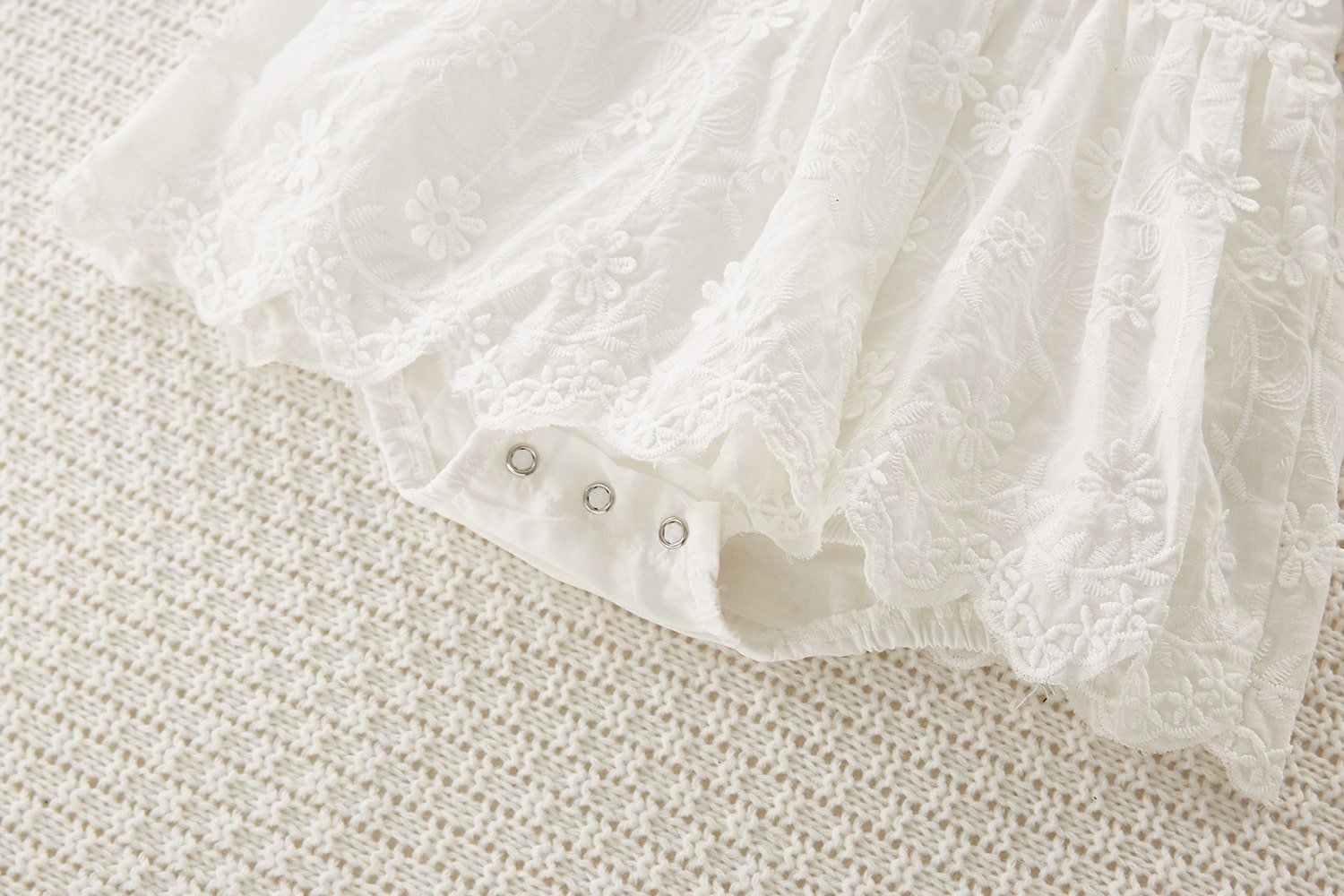 Rochita Fetite Alba Cecilia – 12-18 luni – imaginea 6