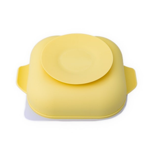 Set castron, farfurie cu ventuza, lingurita si capac galben pal – imaginea 3