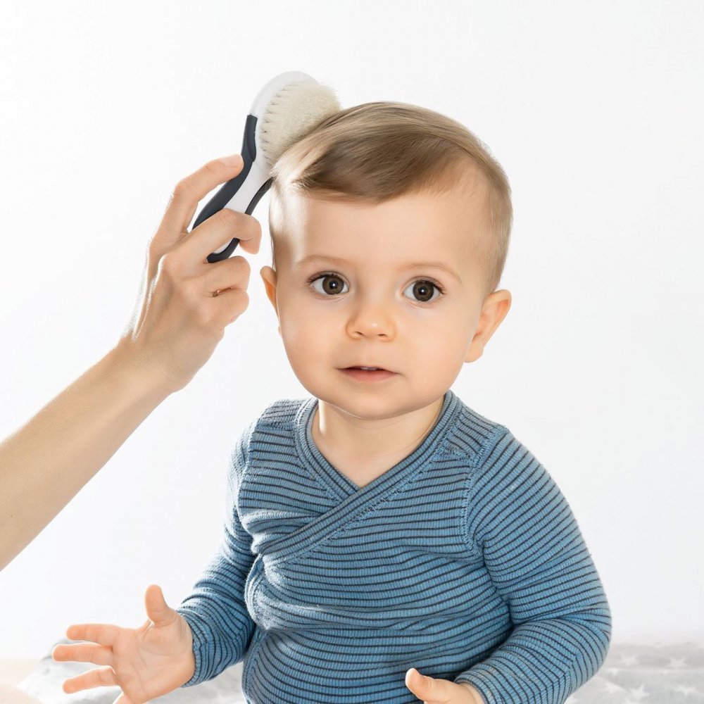 Set perie si pieptene ingrijire bebelusi cu par natural de capra alb cu gri BabyCare Hair Reer 81070 – imaginea 4