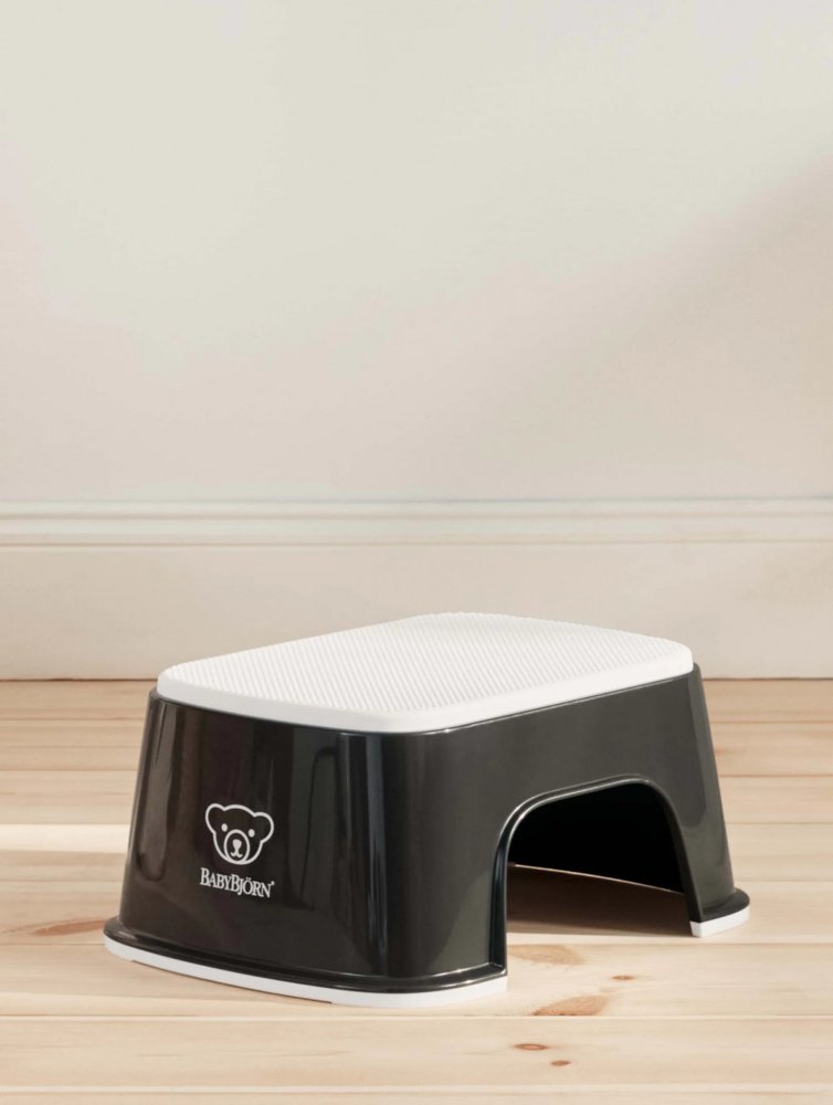 Treapta inaltator pentru baie Step Stool Black  White BabyBjorn – imaginea 4