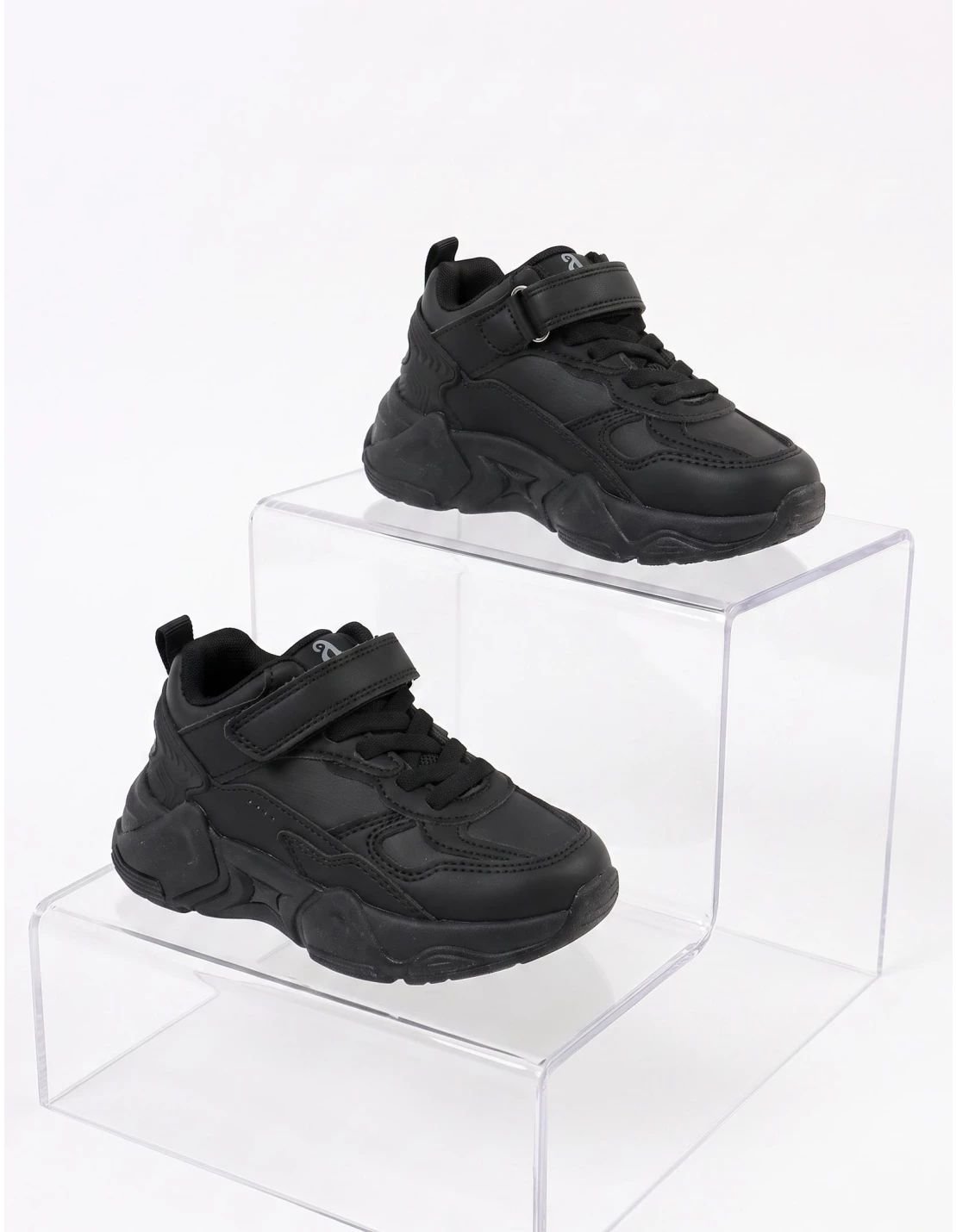 Pantofi sport Apawwa Rodrigo negru
