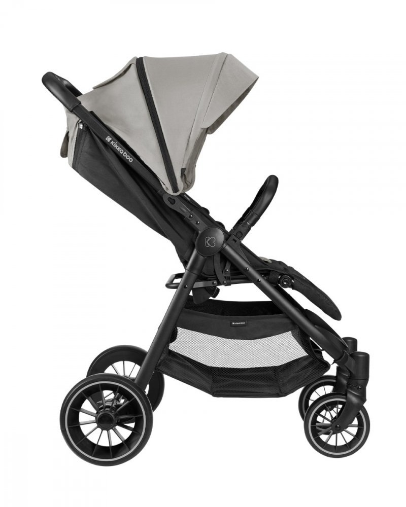 Carucior pentru copii KikkaBoo Sarah Grey 2023, 0-48luni pana la 22kg cu suspensii,spatar reglabil cu pozitie somn,Maner din piele ecologica,tavita,husa de ploaie,husa picioare si suport pahar incluse – imaginea 2