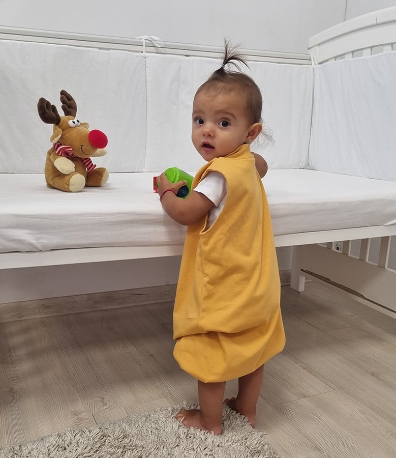 Sac de dormit cu picioruse KidsDecor 1 tog Golden Snuggle 80 cm – imaginea 6