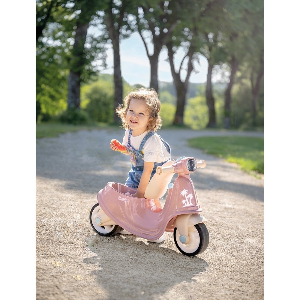Scuter pentru copii fara pedale Smoby Scooter Ride-On roz, dotat cu cheie ce imita pornirea reala a scuterului, recomandat copiilor incepand de la 1,5 ani, spatiu de depozitare sub sezut – imaginea 4