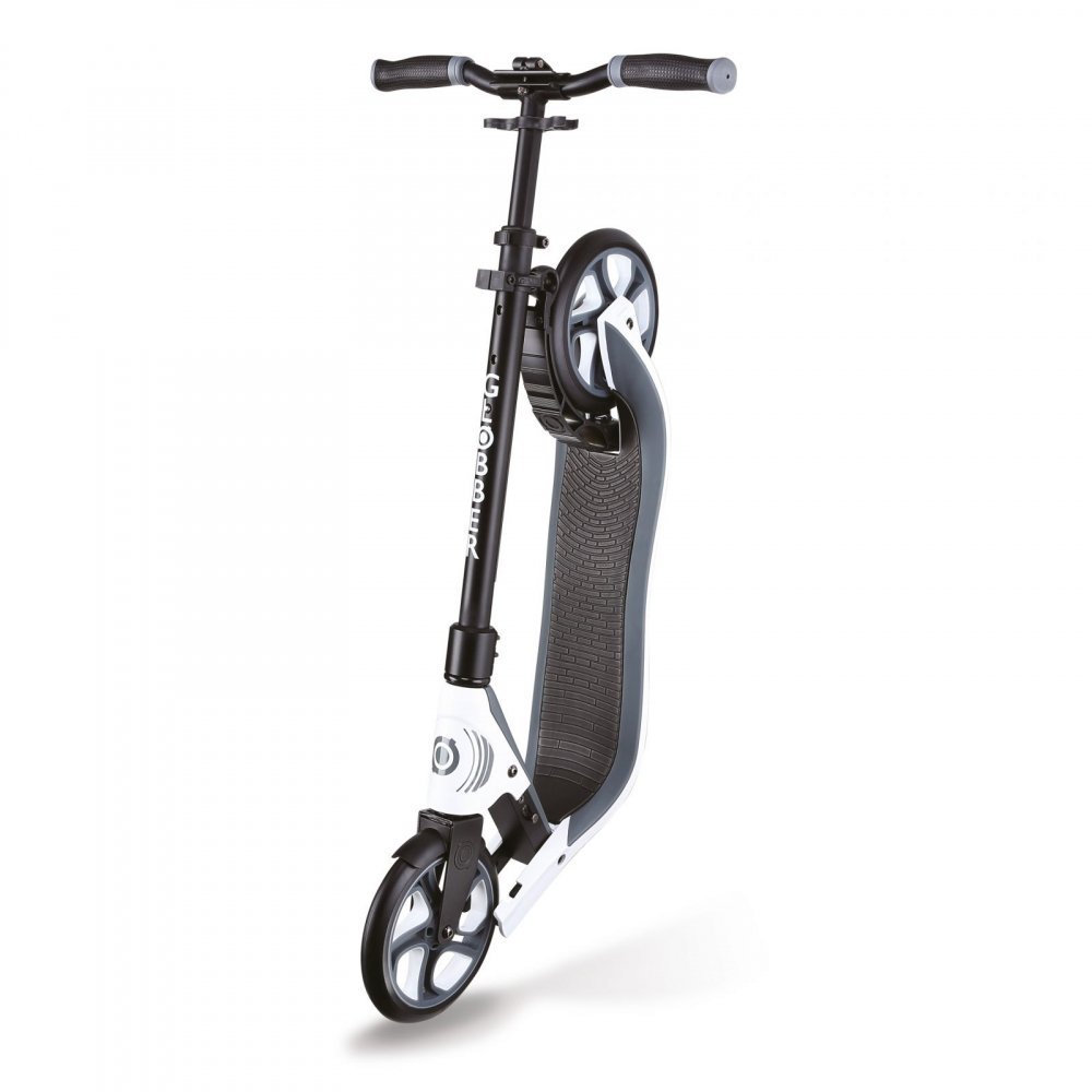 Trotineta Globber pliabila adult One NL 205 alb, cadru din aluminiu, ghidon reglabil, platforma antiderapanta, greutate admisa 100 kg – imaginea 5